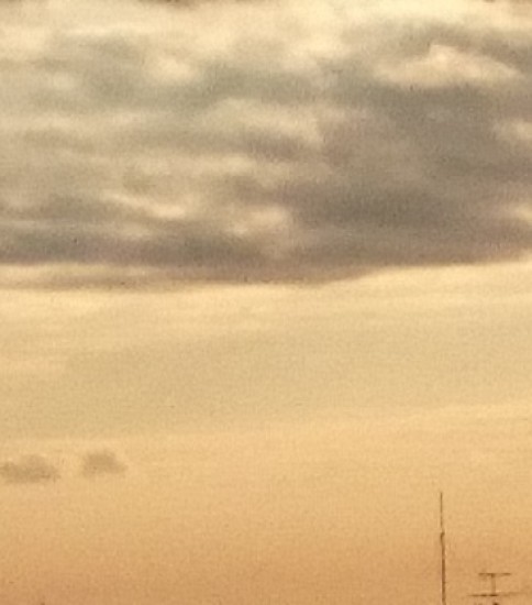 朝の風景（空）と創立記念日